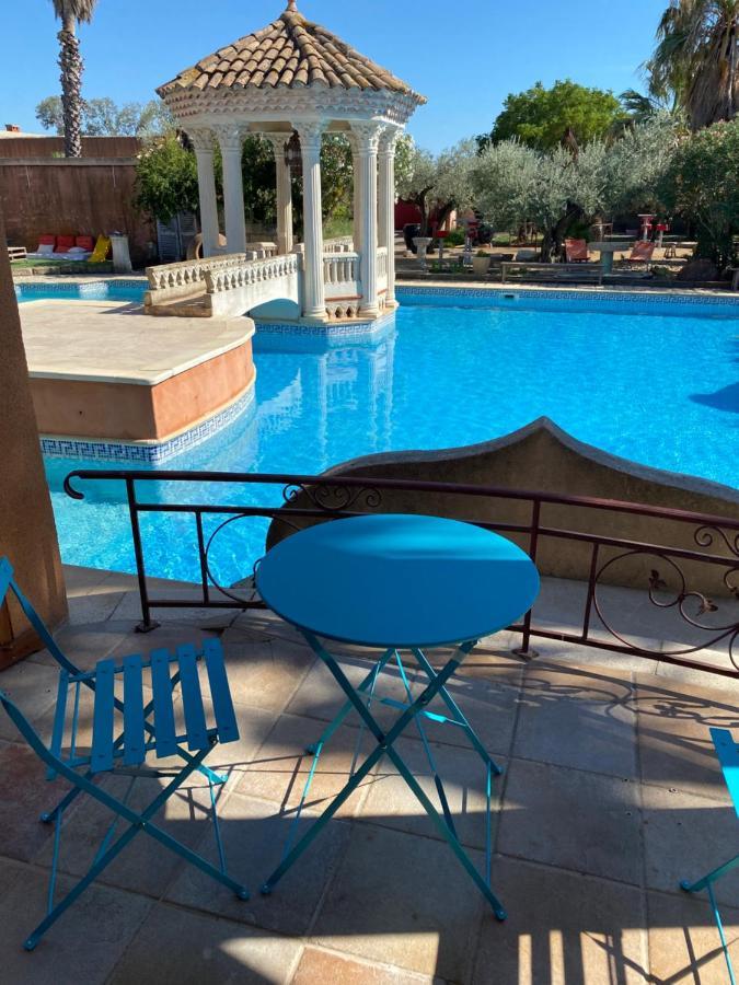 Mas Bien Etre Apartman Fourques  Kültér fotó